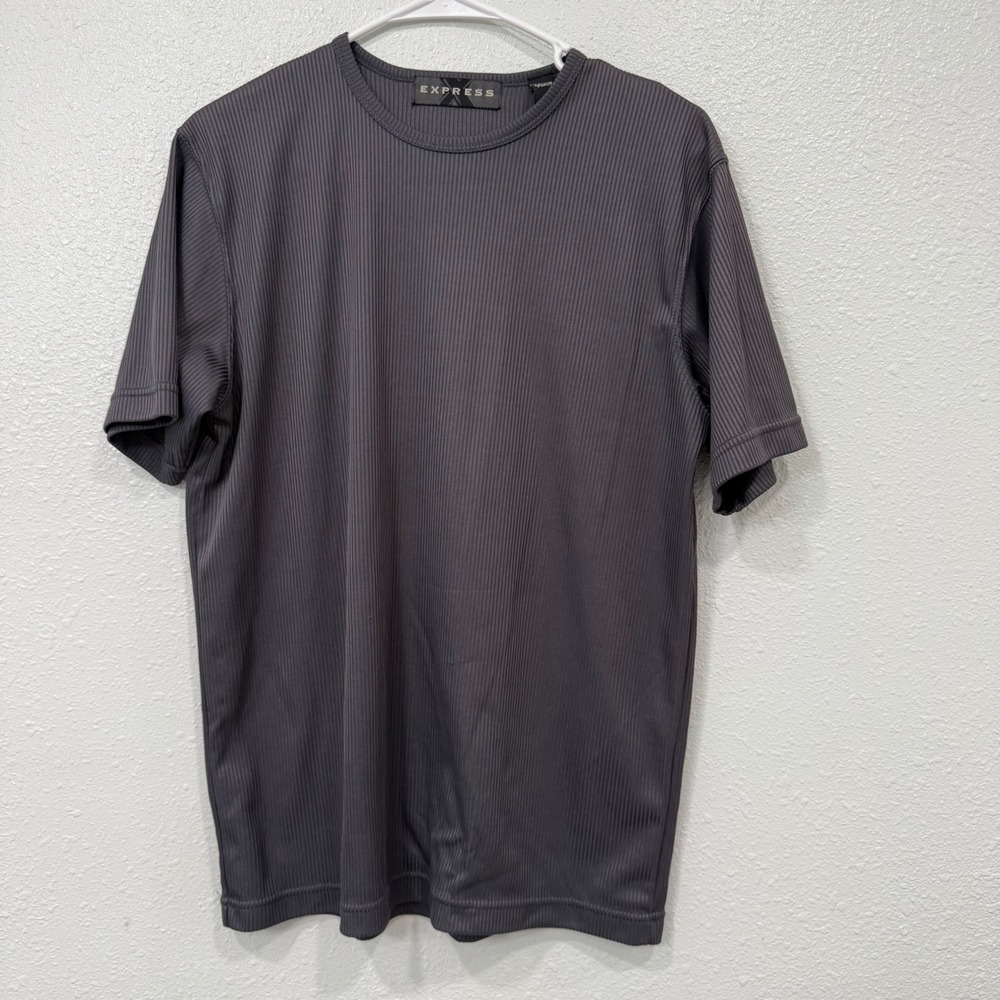 Express Mens Ribbed Short Sleeve T-Shirt Gray Crew Neck Polyester Size M